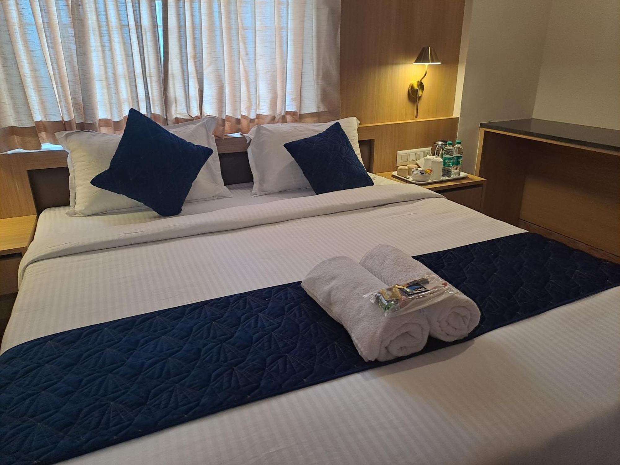 Sky Inn Mysore Exterior foto