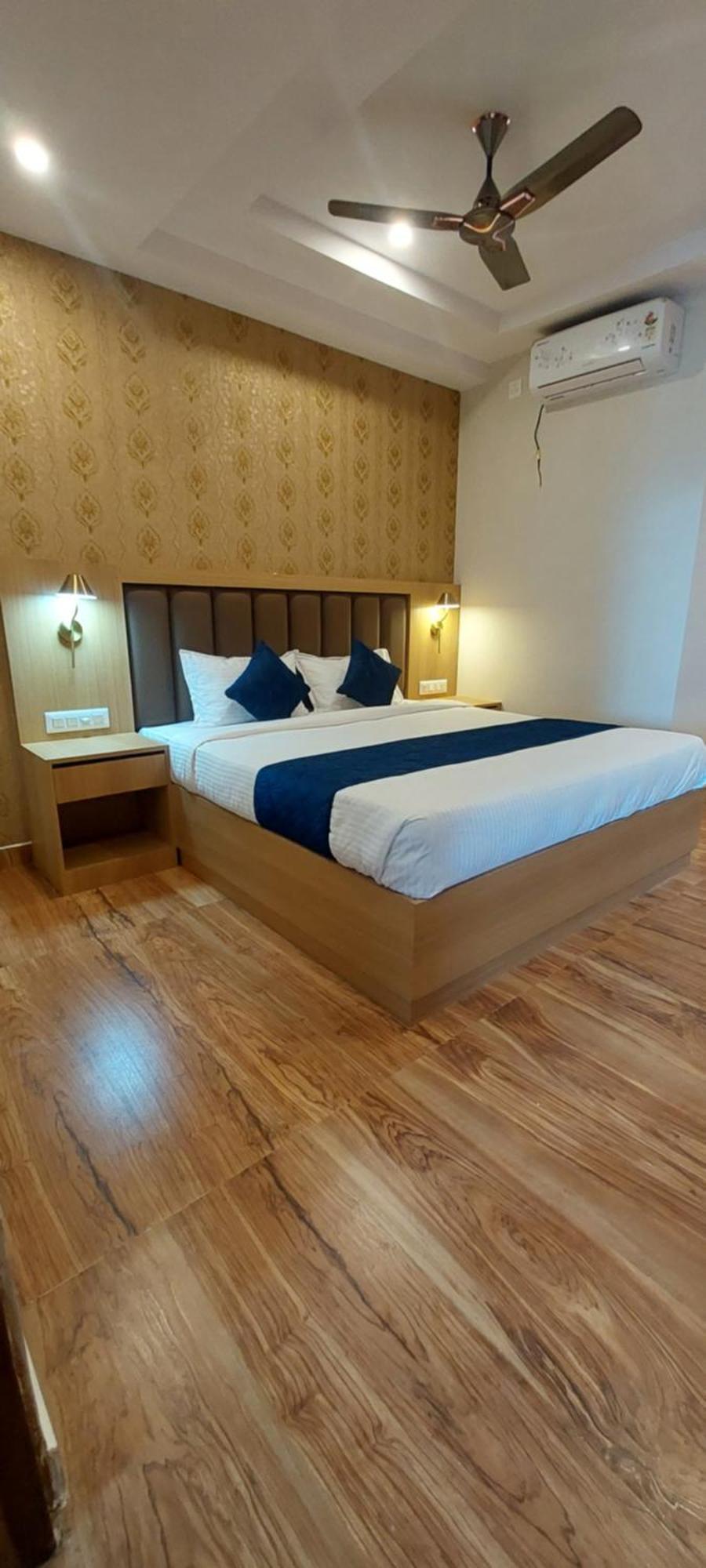 Sky Inn Mysore Exterior foto